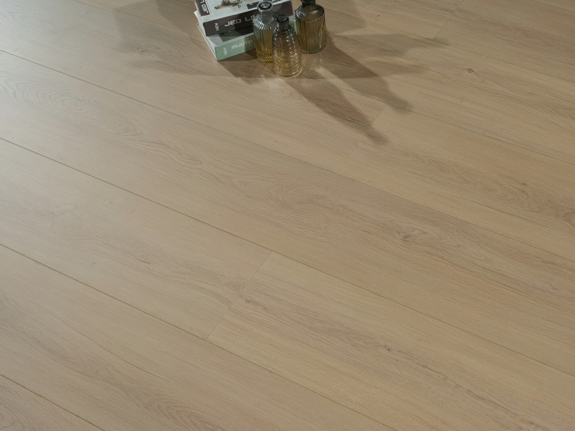 12mm 2.214sqm Waterproof Laminate Flooring - 1845mm x 240mm x 12mm- 318
